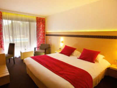 Western Clos Syrah Hotel 4*